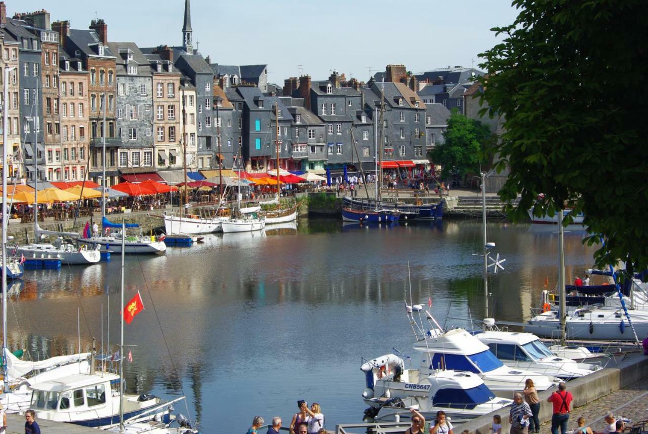 Le17Ho Hotel Honfleur Exterior photo